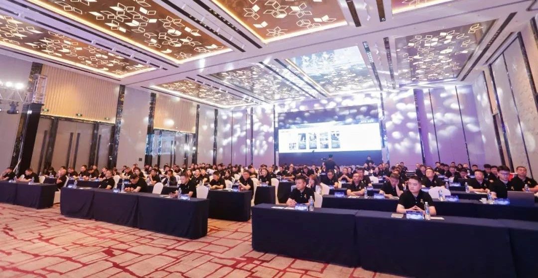 การเพิ่มขีดความสามารถผลิตภัณฑ์การพัฒนาช่องทาง | การประชุมตัวแทนจำหน่ายยางรถยนต์เพื่อการพาณิชย์ Linglong และการแถลงข่าวซีรีส์ Terminator จัดขึ้น